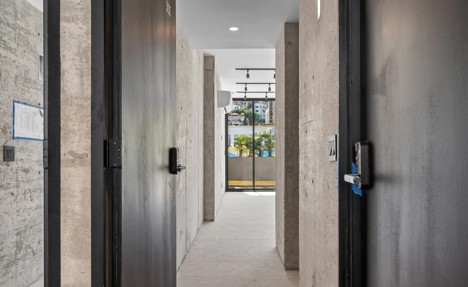 Cast concrete entrance hall